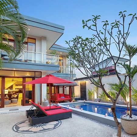 Villa Nova Legian Exteriér fotografie