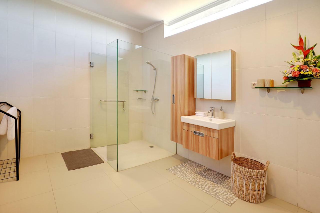 Villa Nova Legian Exteriér fotografie